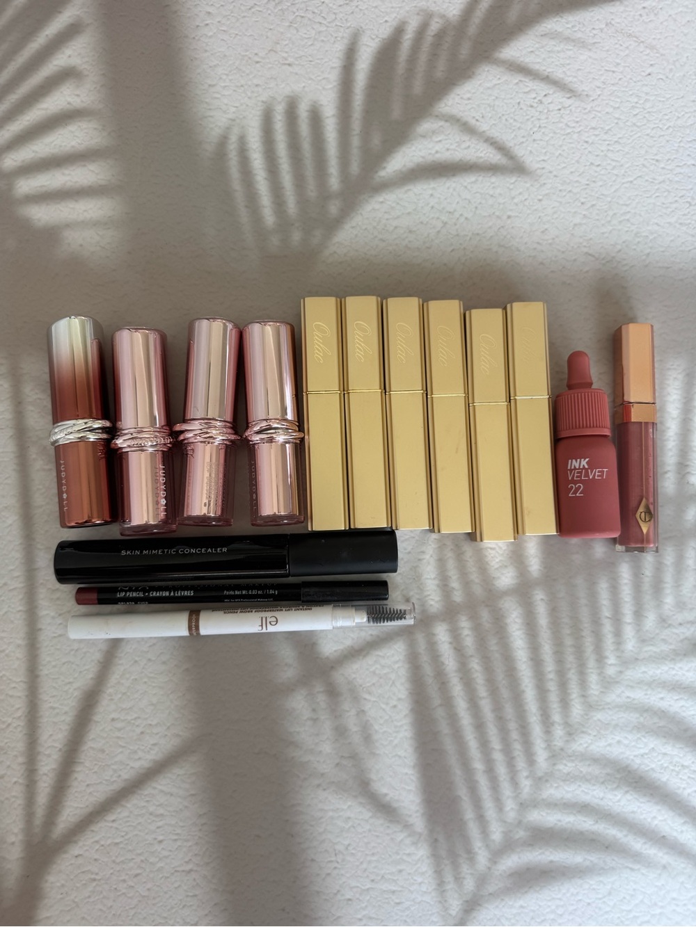Makeup Set Lipsticks Concealer Lip pencil Brow pencil